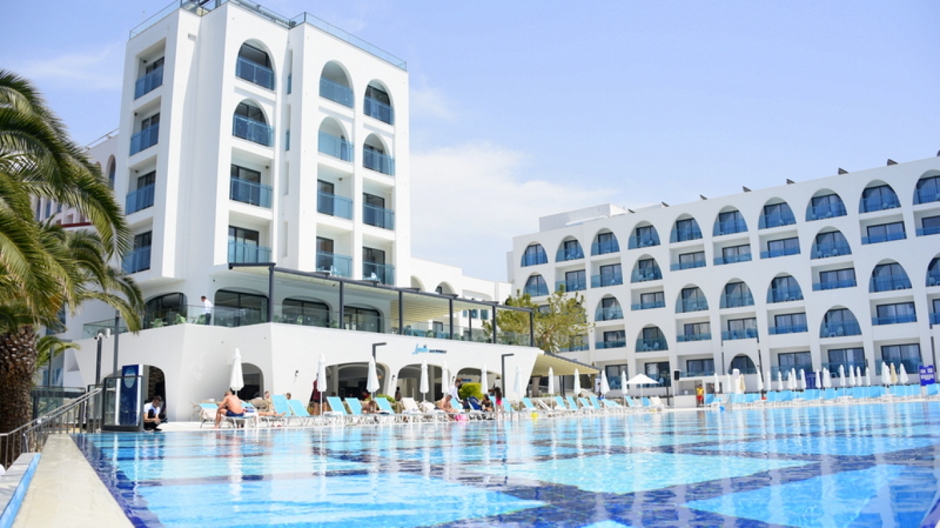 HOTEL-INFINITY-BY-YELKEN-KUSADASI-TURCIA-5